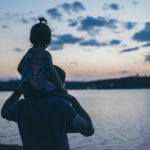 dad-carries-daugher-by-brittani-burns-at-unsplash