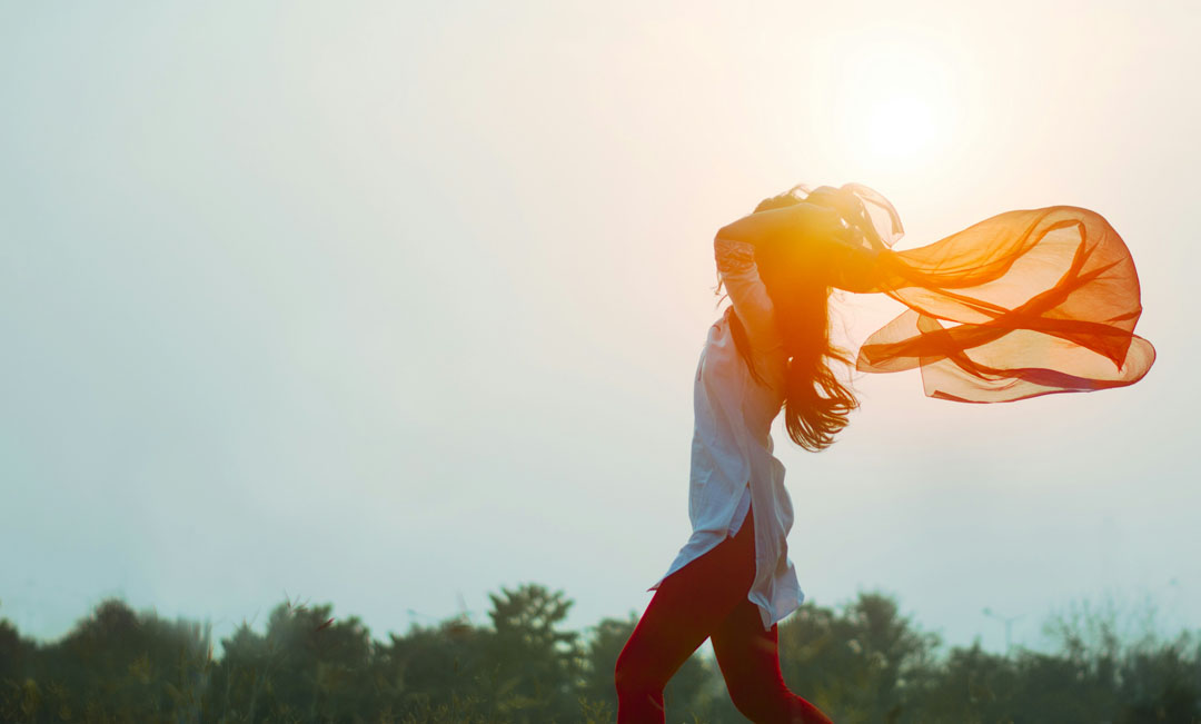 woman-spreading-during-sunset-aditya-saxena-at-unsplash