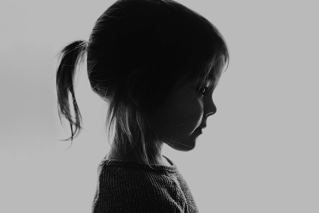 child-side-ways-by-chase-kennedy-at-unsplash