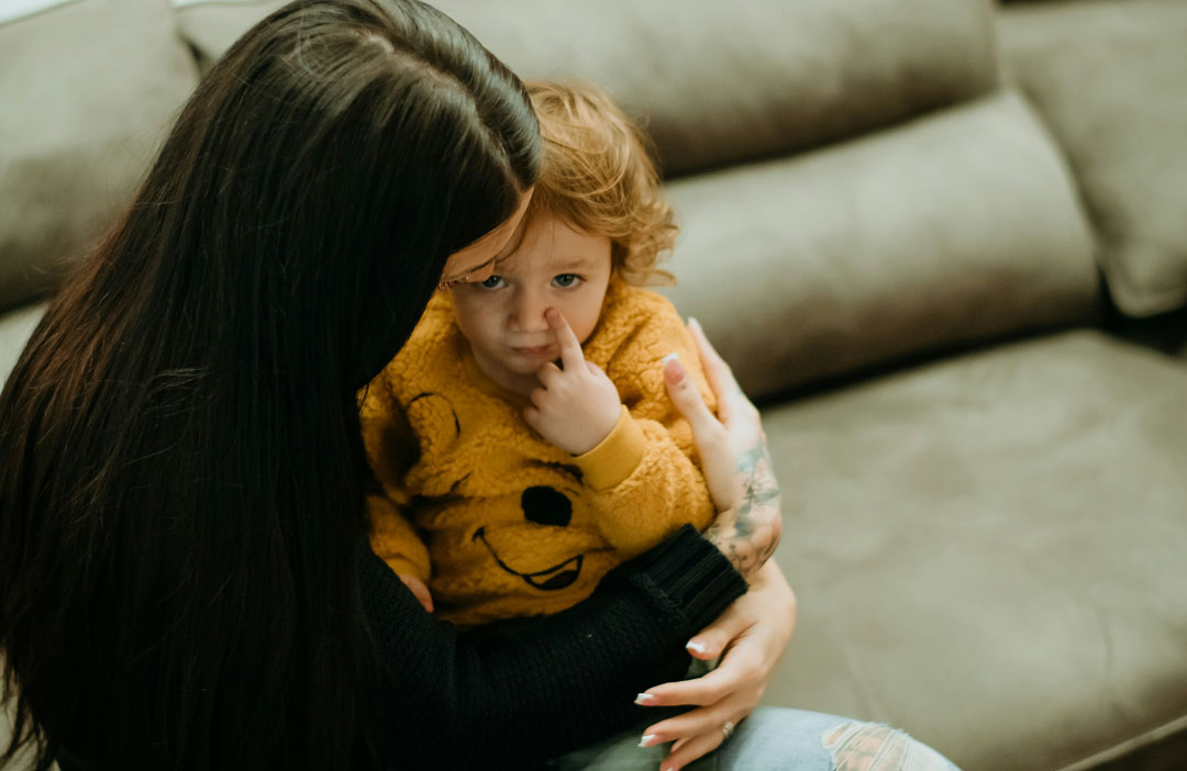 mom-comforting-her-little-boy-by-tamara-govedarovic-at-unsplash