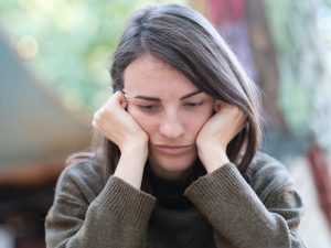 woman-with-anxiety-engin-akyurt-unsplash